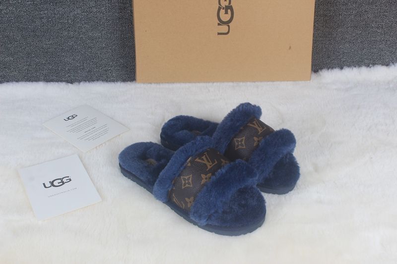 STIVALETTI IN SHEARLING - Image 31