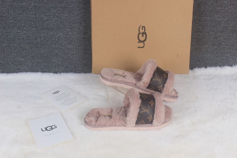 STIVALETTI IN SHEARLING - Image 23