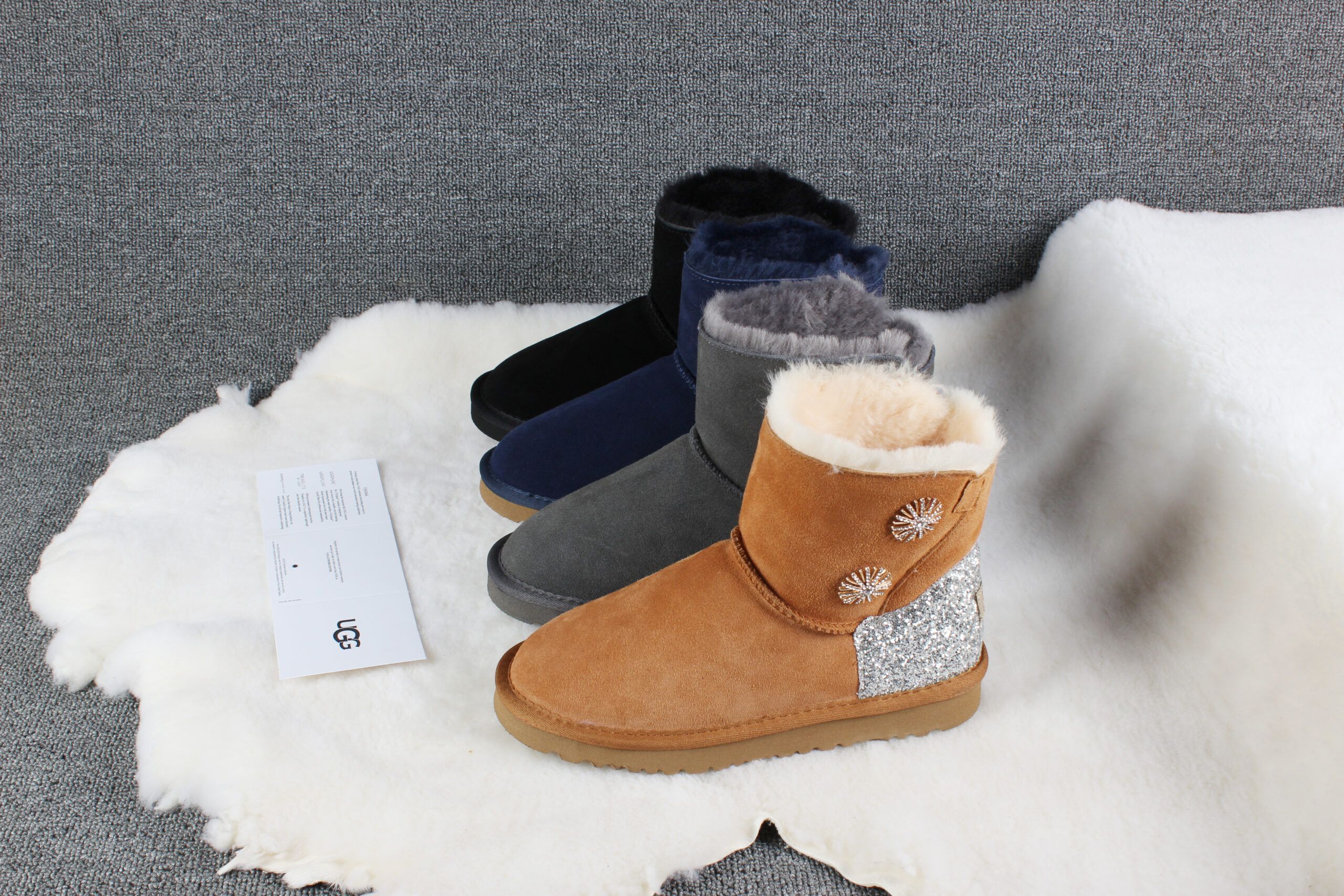 STIVALETTI IN SHEARLING - Image 26