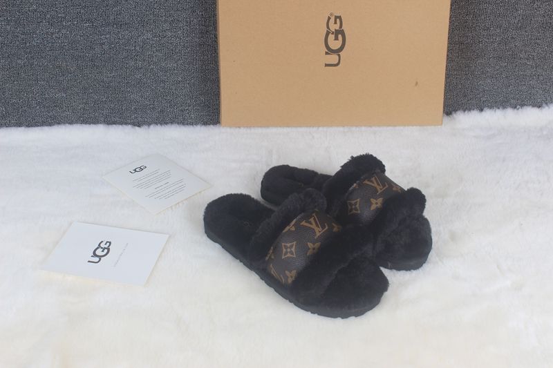 STIVALETTI IN SHEARLING - Image 41