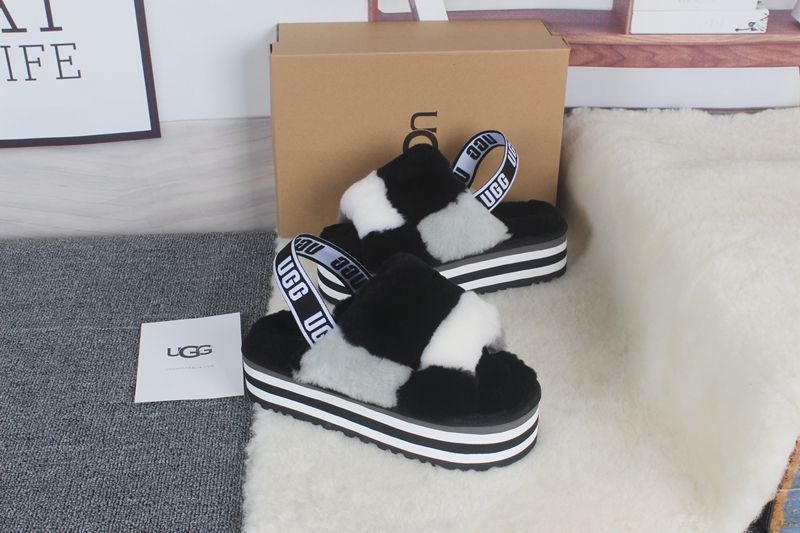 STIVALETTI IN SHEARLING - Image 34