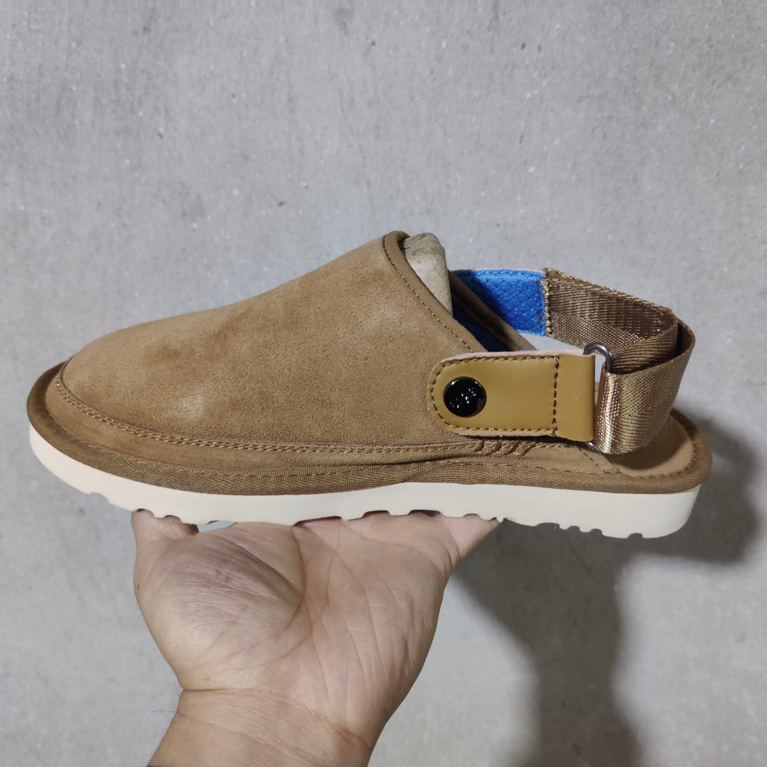 STIVALETTI IN SHEARLING