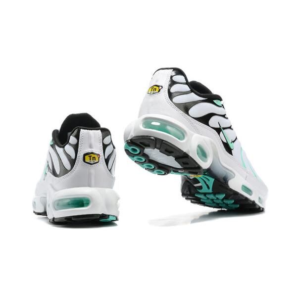 AIR MAX PLUS TN ‘HYPER JADE’ - Image 3