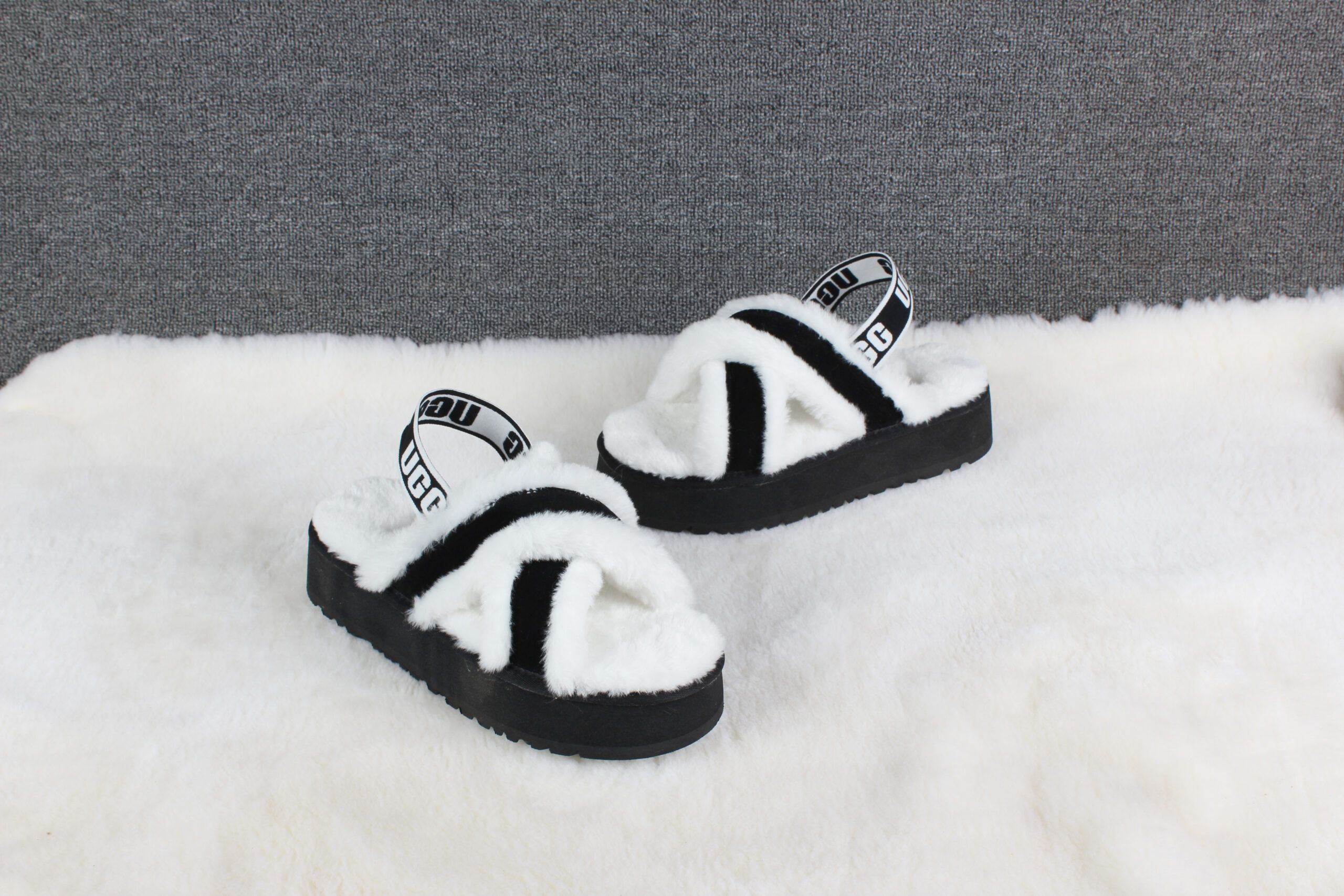 STIVALETTI IN SHEARLING - Image 21