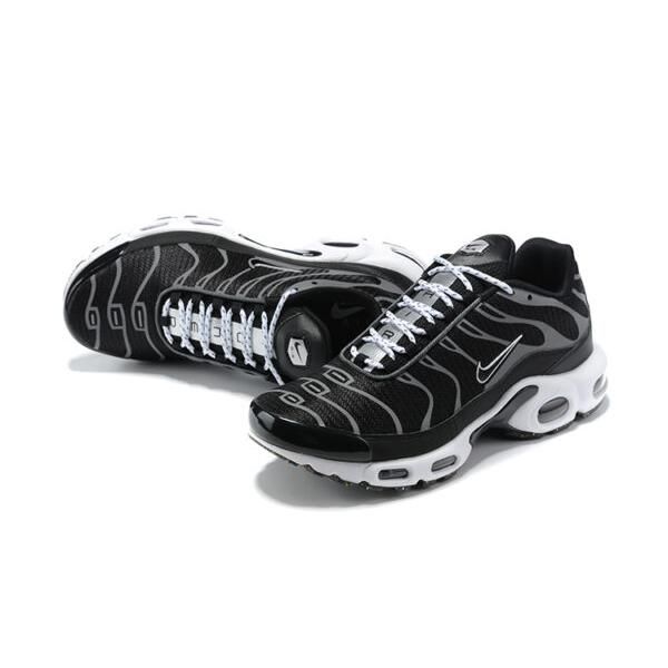 AIR MAX PLUS TN ‘GRIND DARK GREY’ - Image 3