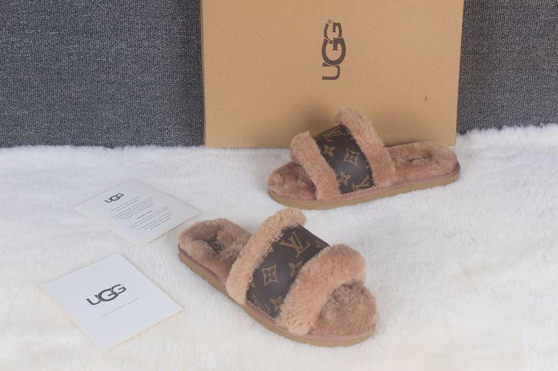 STIVALETTI IN SHEARLING - Image 11