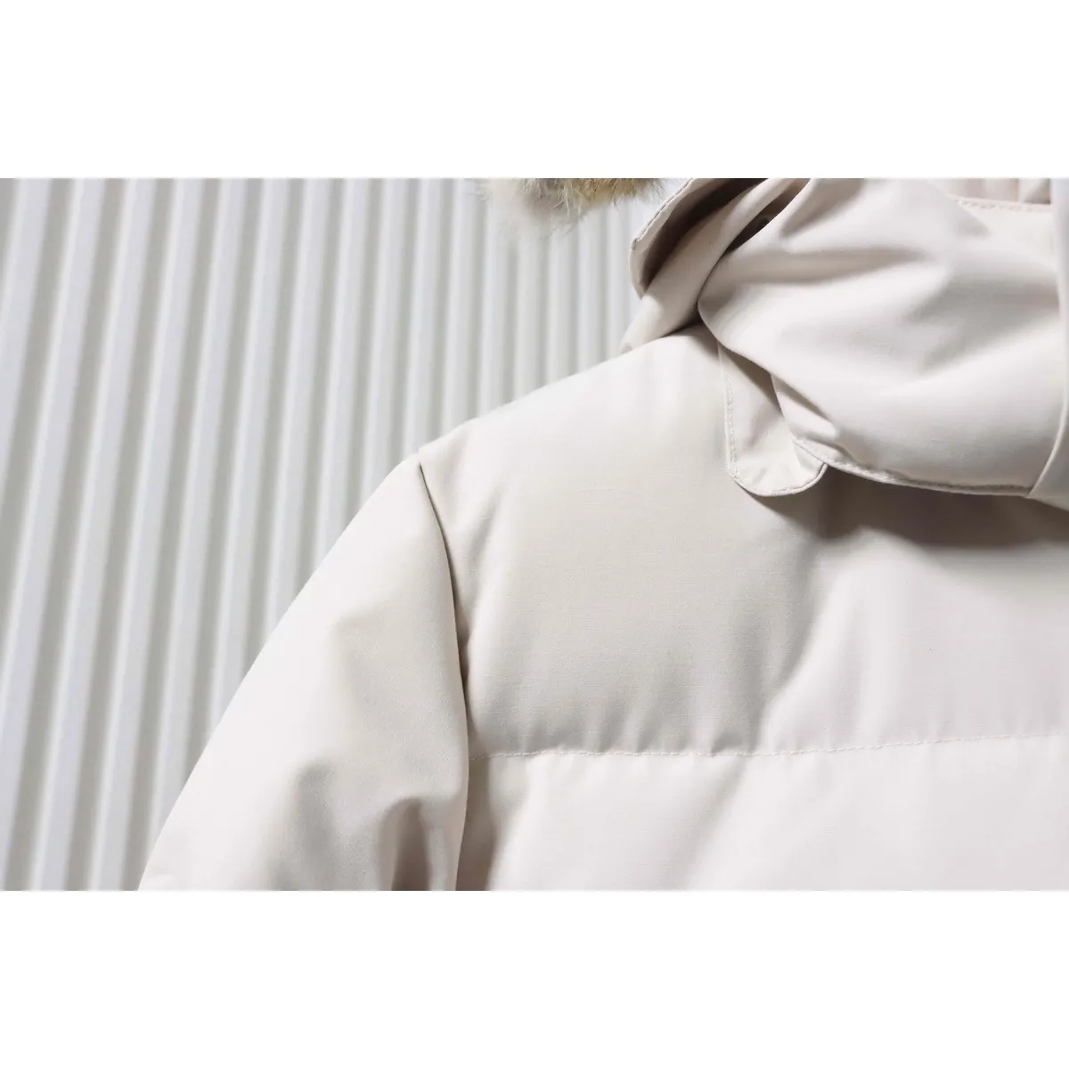 CG Mystique Parka Classic Long Disc White - Image 8