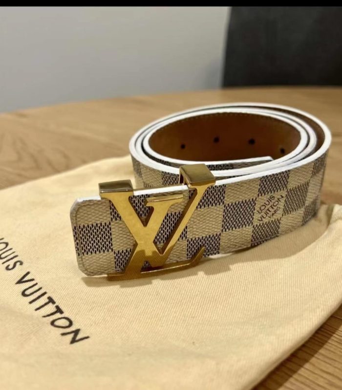 LV cintura