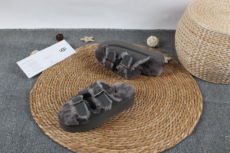 STIVALETTI IN SHEARLING - Image 26