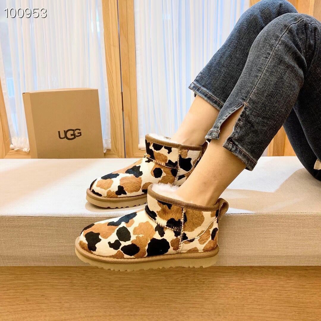 STIVALETTI IN SHEARLING - Image 37