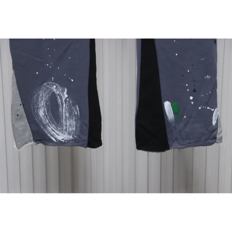 GD Graffiti Splatter Sweatpants Dark Gray - Image 7