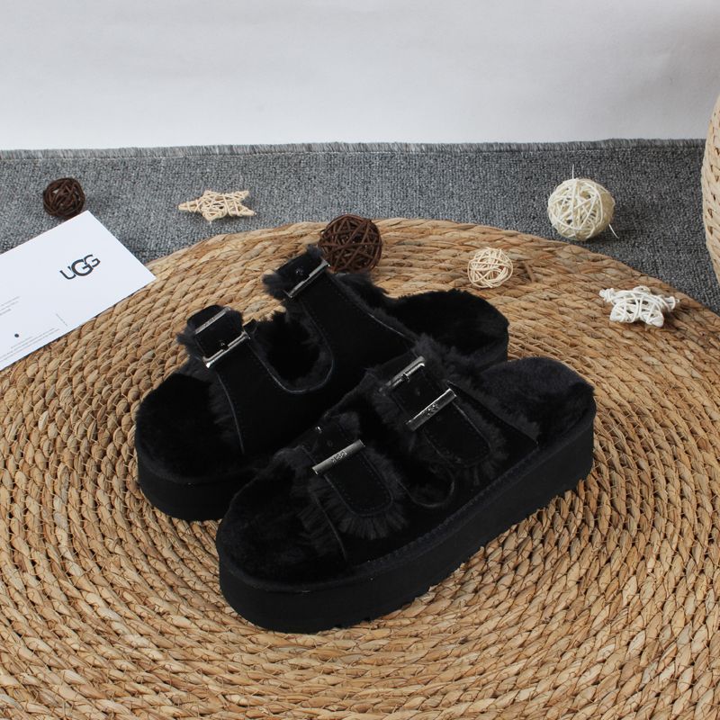 STIVALETTI IN SHEARLING - Image 13