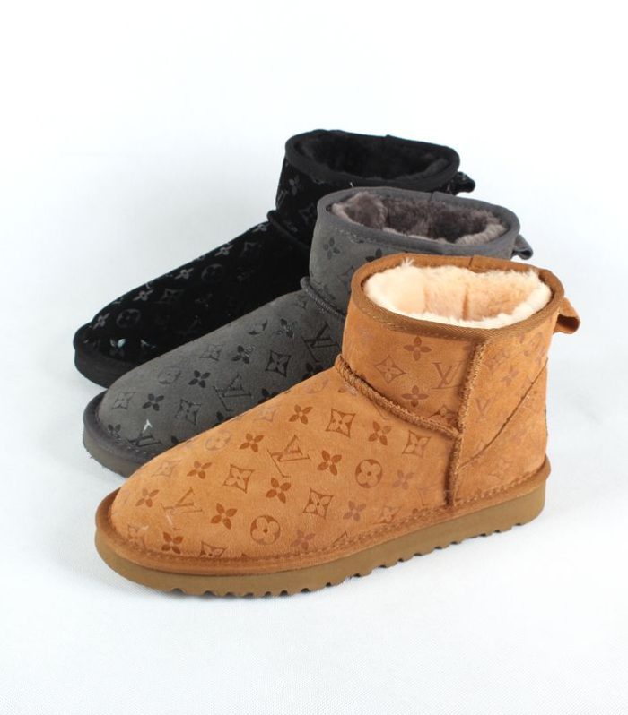 STIVALETTI IN SHEARLING