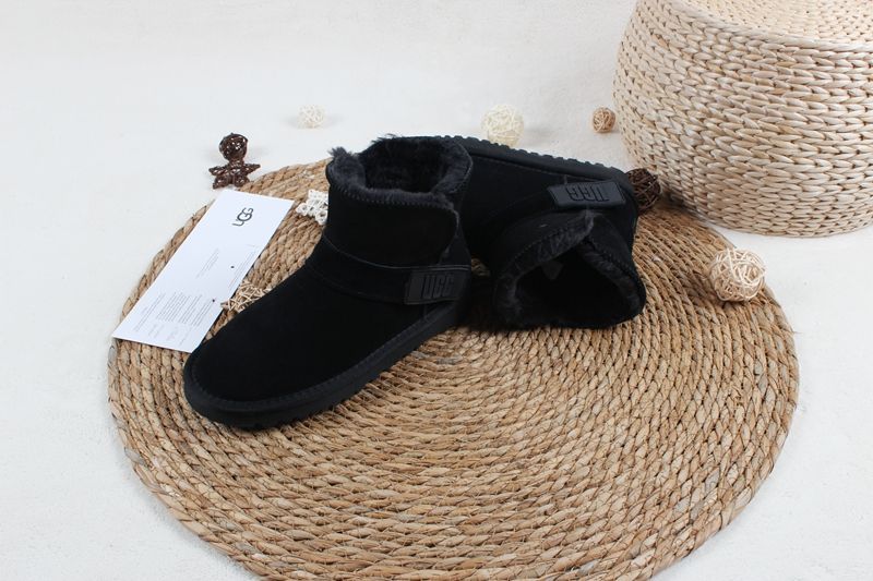 STIVALETTI IN SHEARLING - Image 10