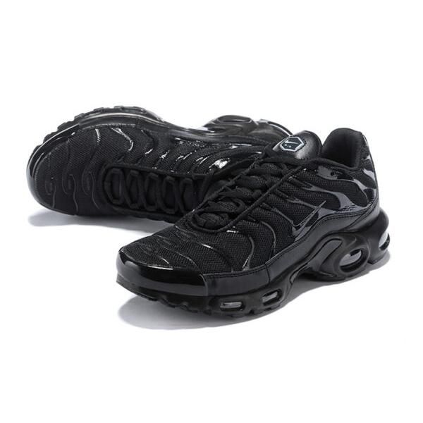AIR MAX PLUS TN ‘TRIPLE BLACK’ - Image 4