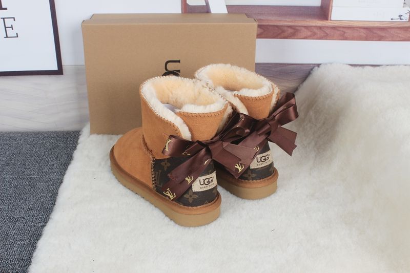 STIVALETTI IN SHEARLING - Image 19