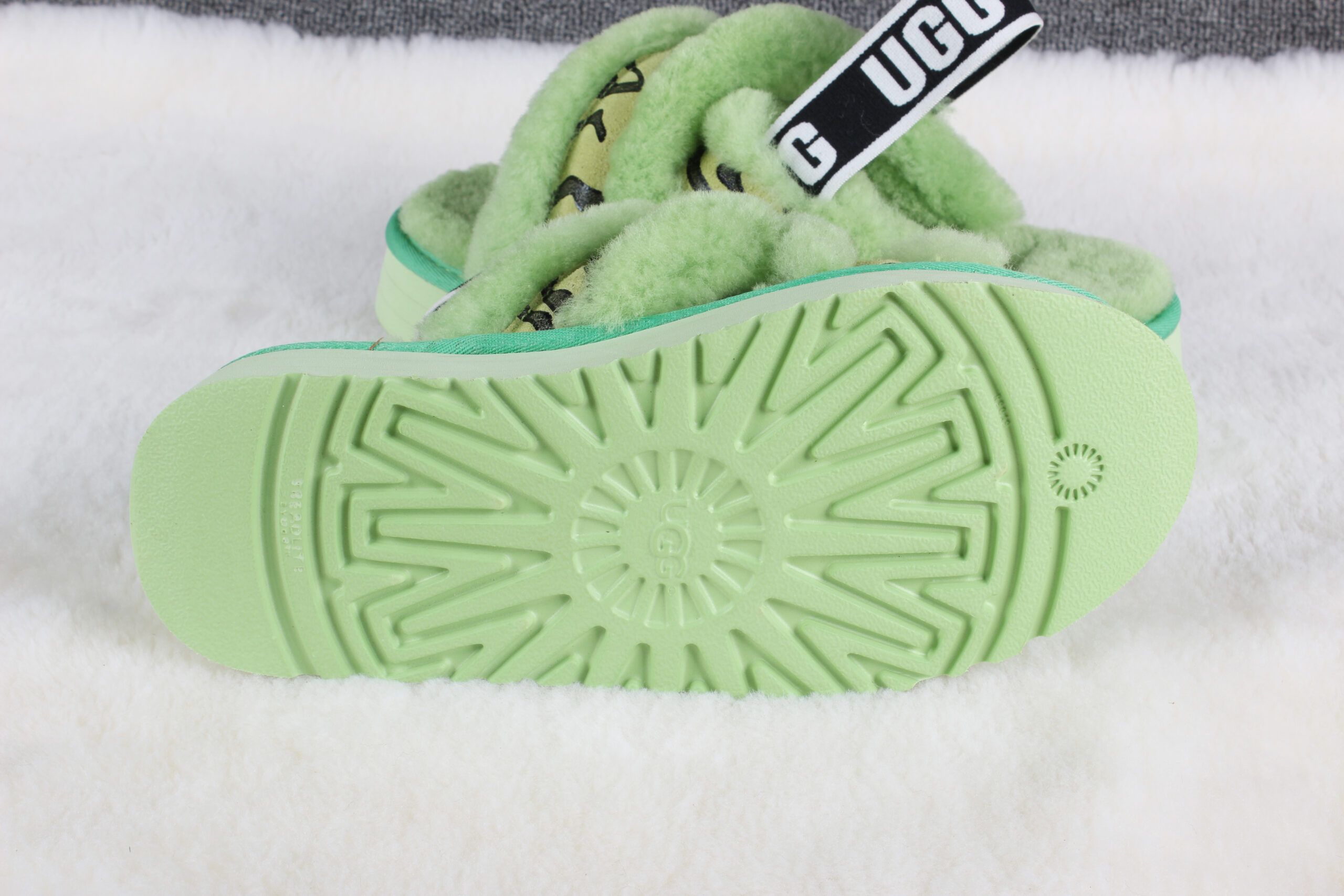 STIVALETTI IN SHEARLING - Image 32