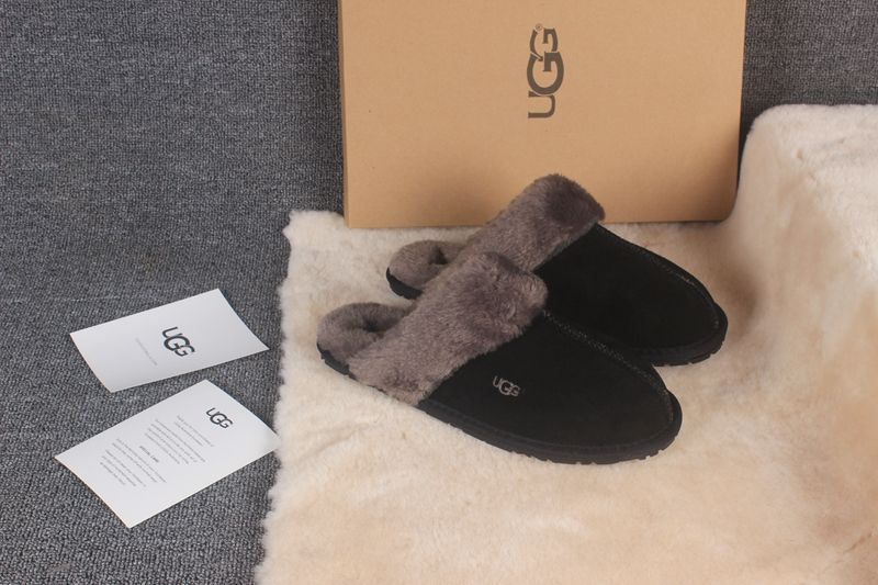 STIVALETTI IN SHEARLING - Image 22