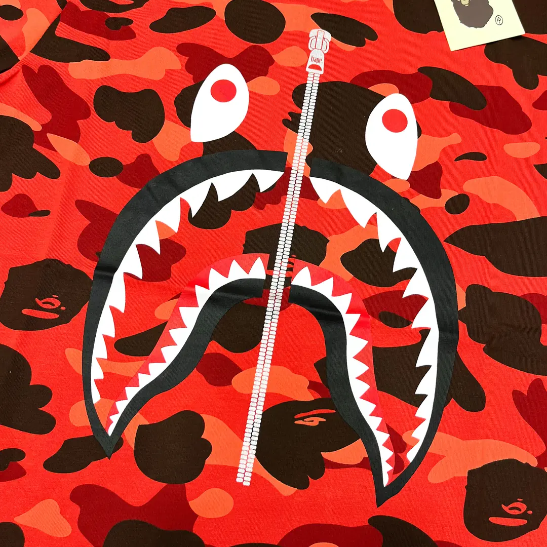 BP T-Shirt Camo Shark Red - Image 6