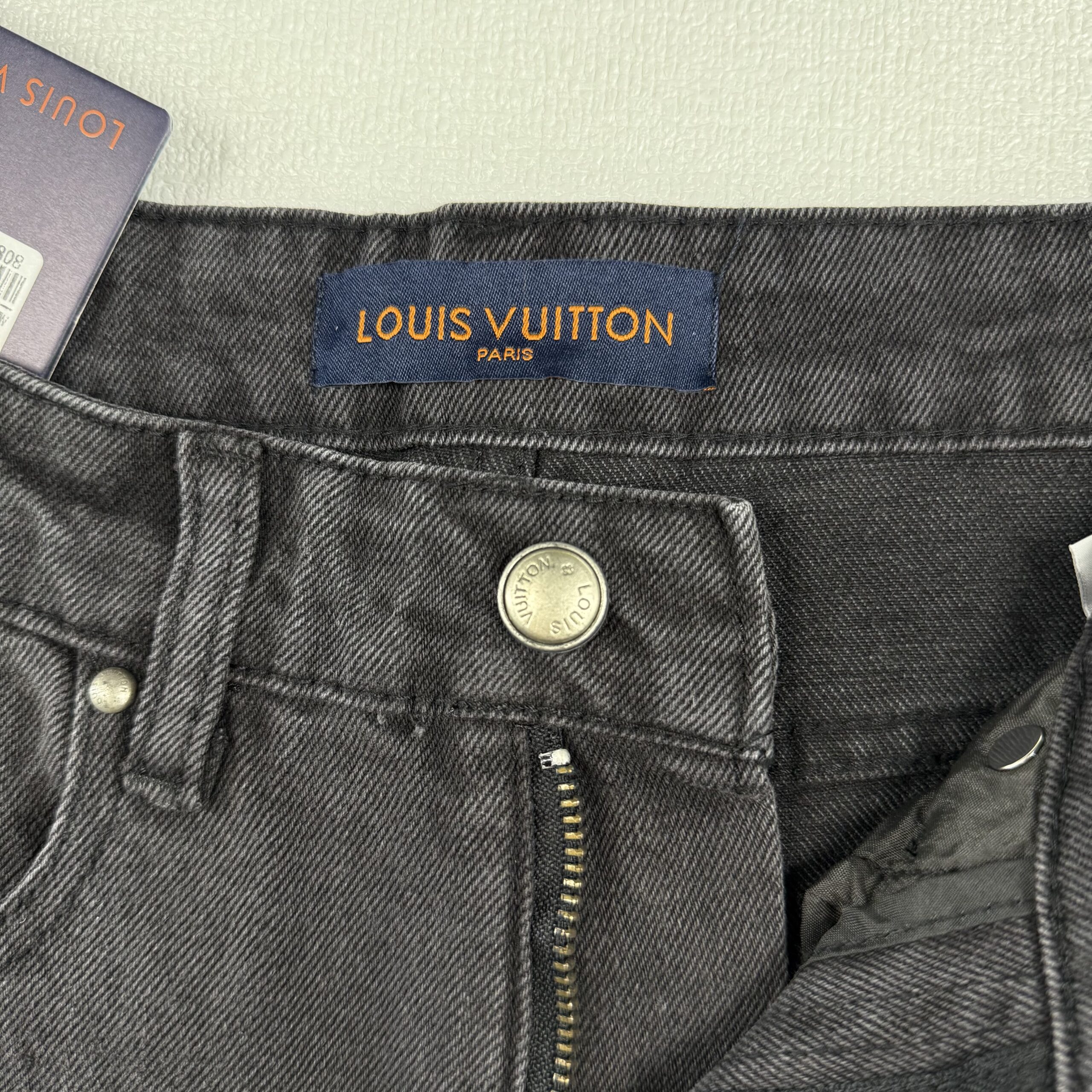 LV Jeans LV078 - Image 8