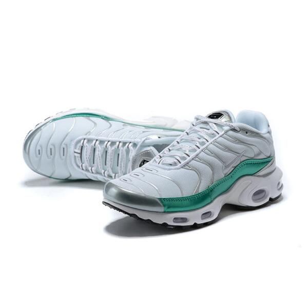 AIR MAX PLUS TN ‘METALLIC GREEN’ - Image 3
