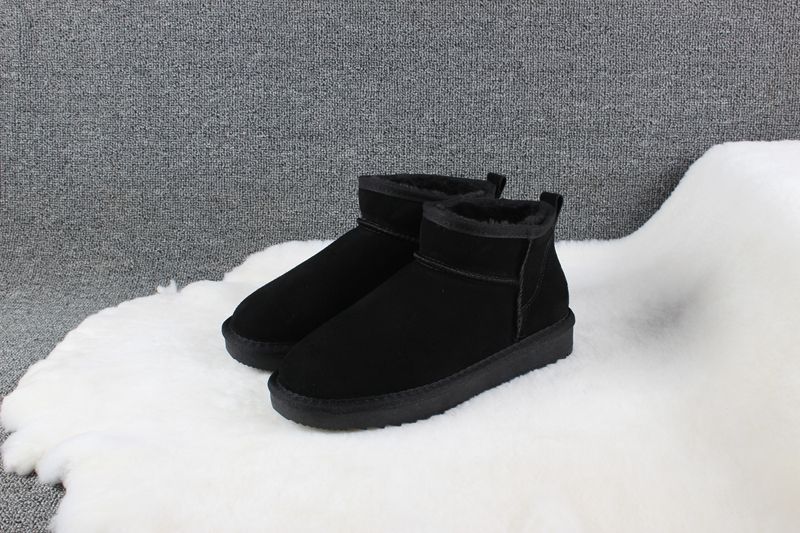 STIVALETTI IN SHEARLING - Image 15