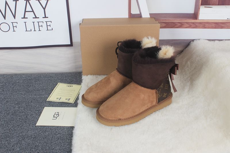 STIVALETTI IN SHEARLING - Image 41