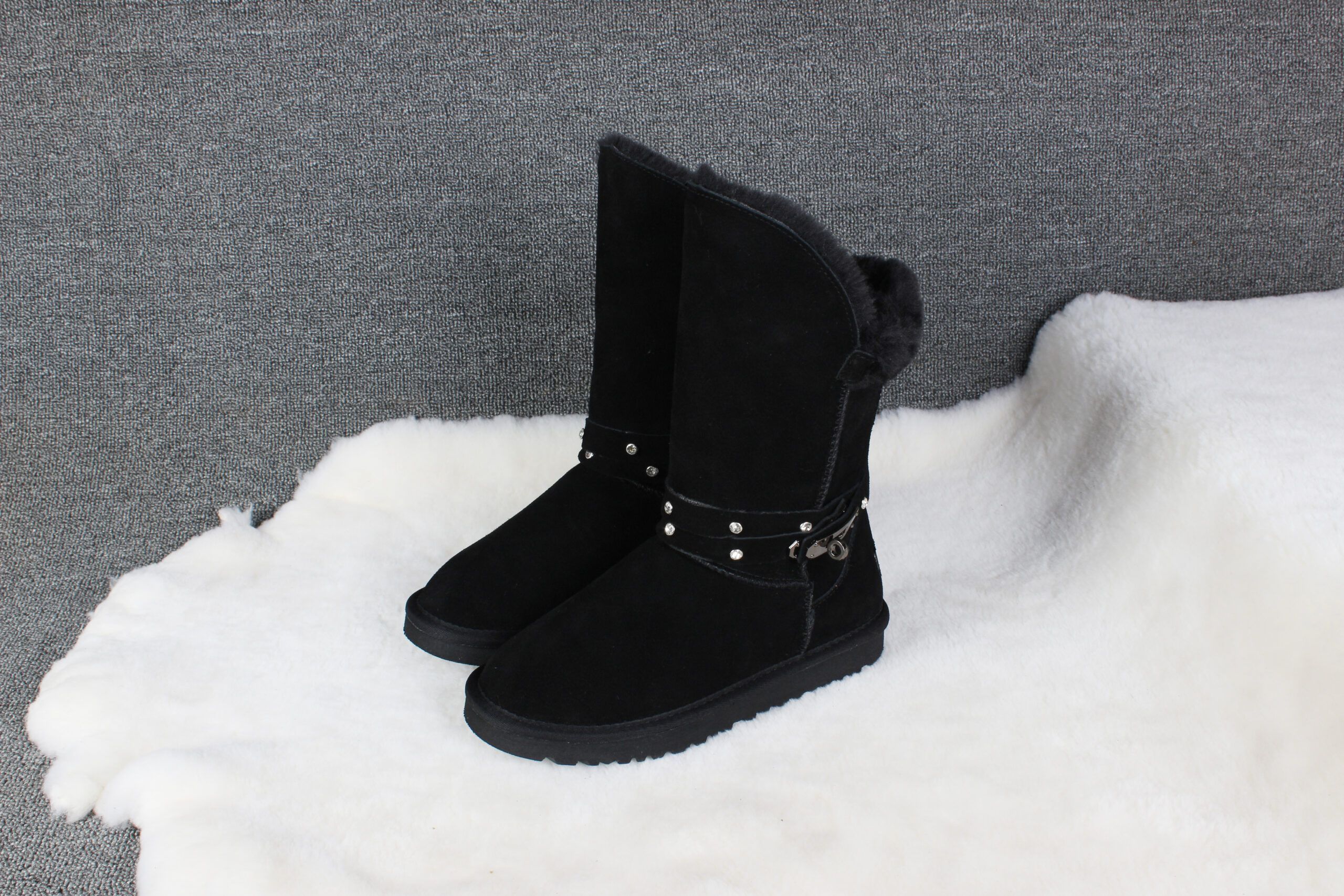 STIVALETTI IN SHEARLING - Image 23