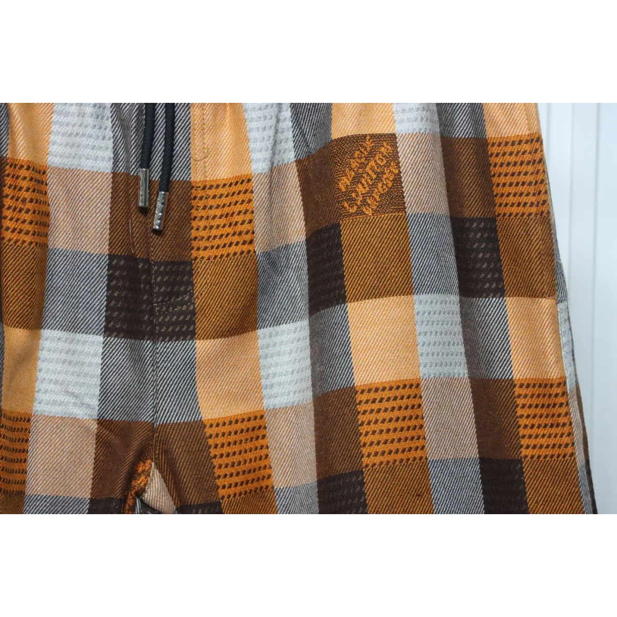 LV Check Embroidered Lettering Shorts - Image 4
