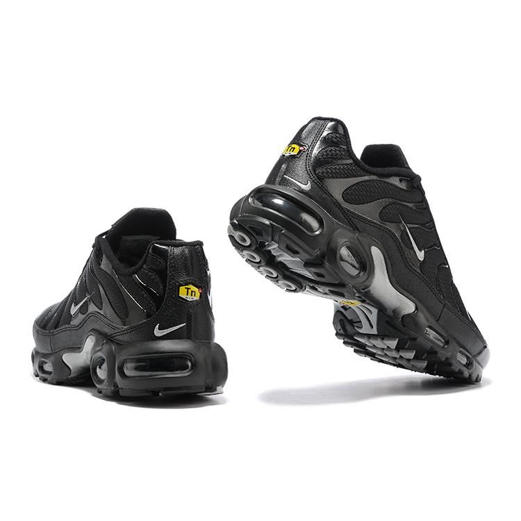 AIR MAX PLUS TN ‘BLACK METALLIC SILVER’ - Image 3