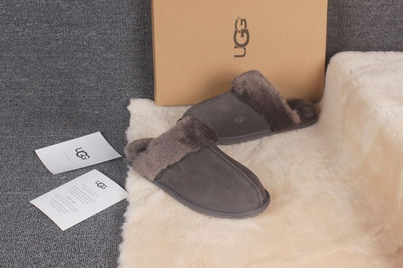 STIVALETTI IN SHEARLING - Image 10