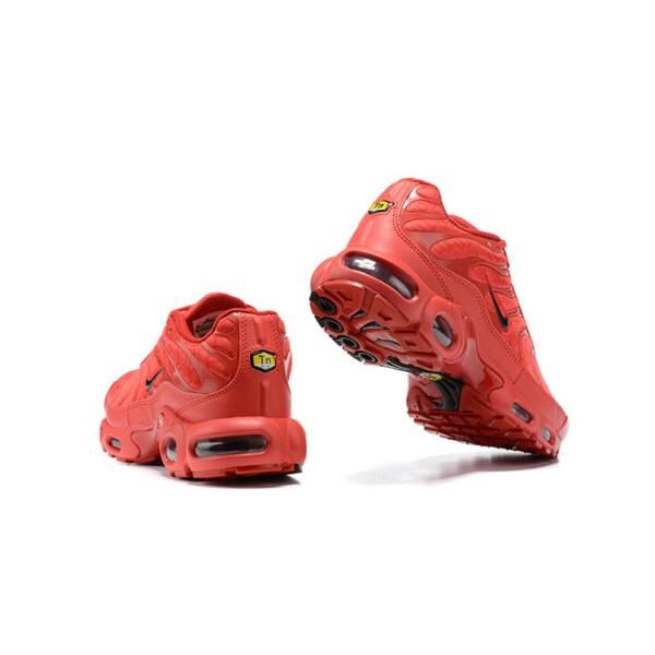 AIR MAX PLUS TN ‘VALENTINE’S DAY’ - Image 3