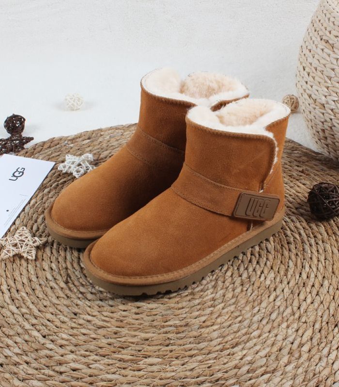 STIVALETTI IN SHEARLING