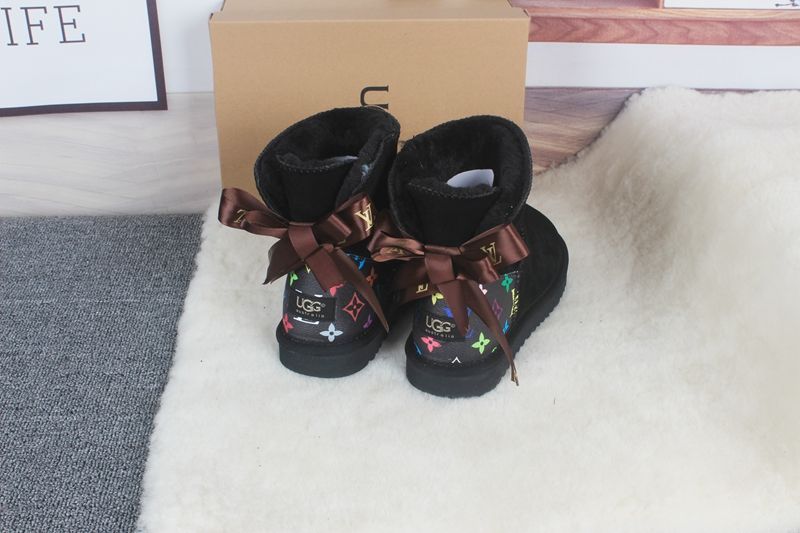 STIVALETTI IN SHEARLING - Image 24
