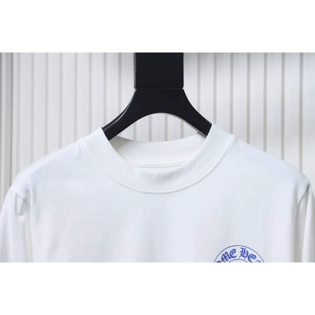 CHRM HRTS Blue Horseshoe Cross Long Sleeve T Shirt White - Image 6