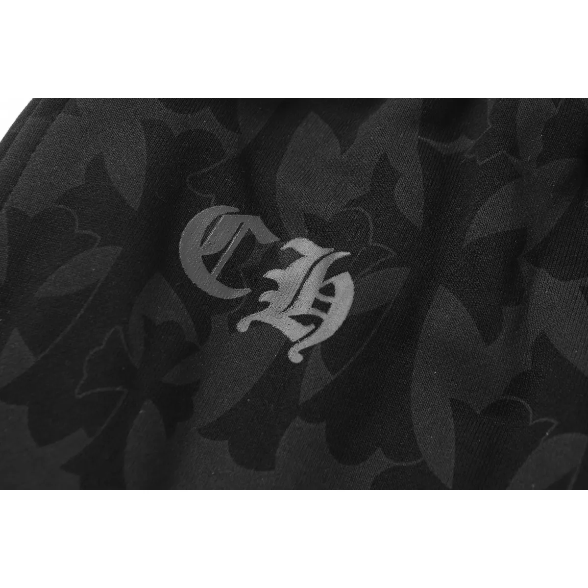 CHRM HRTS Cross Sweatshorts - Image 12