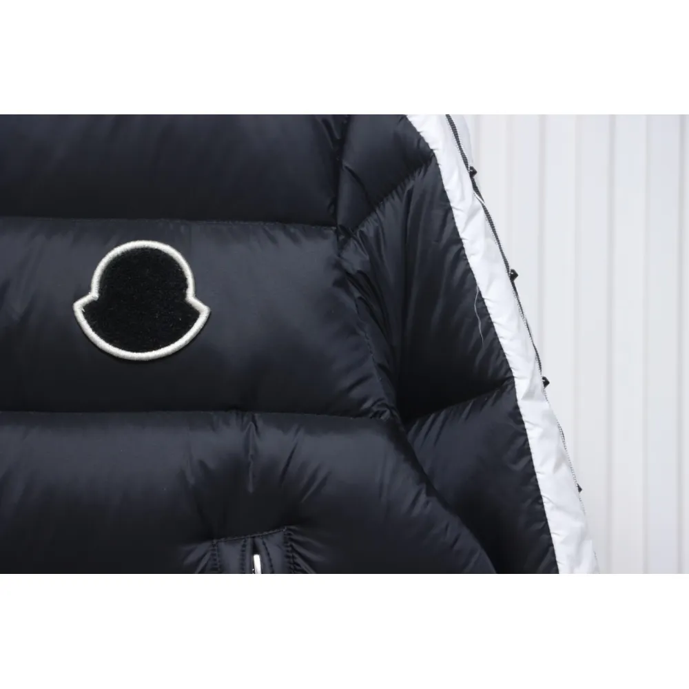 MCLR Stripe-Detail Padded Jacket - Image 9
