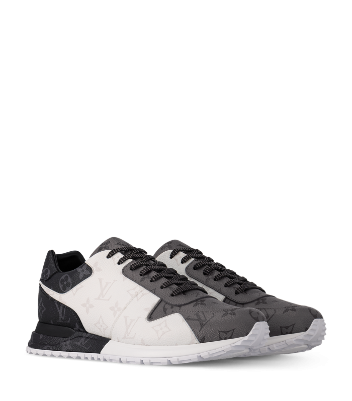 Lv run away