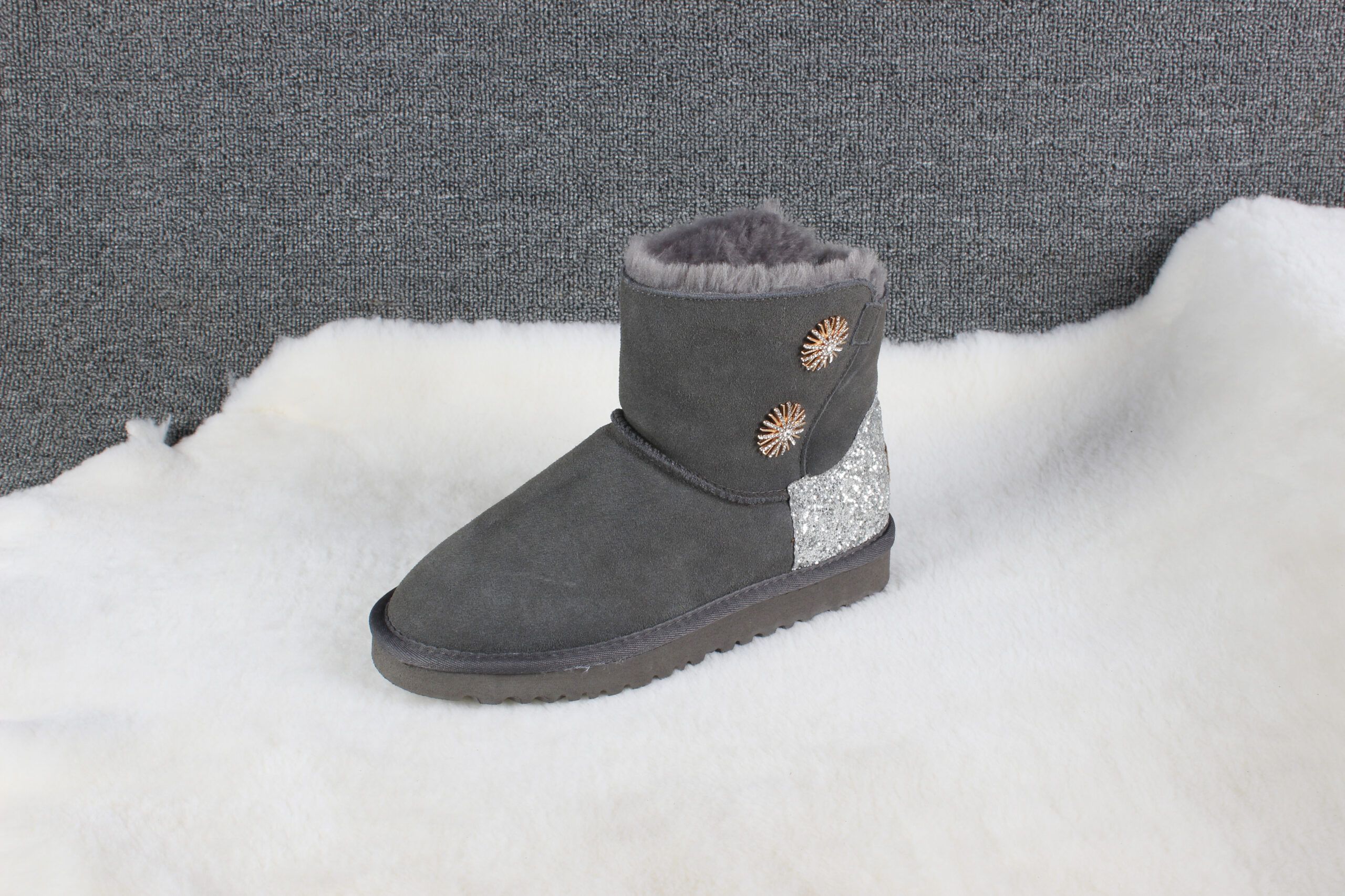 STIVALETTI IN SHEARLING - Image 22