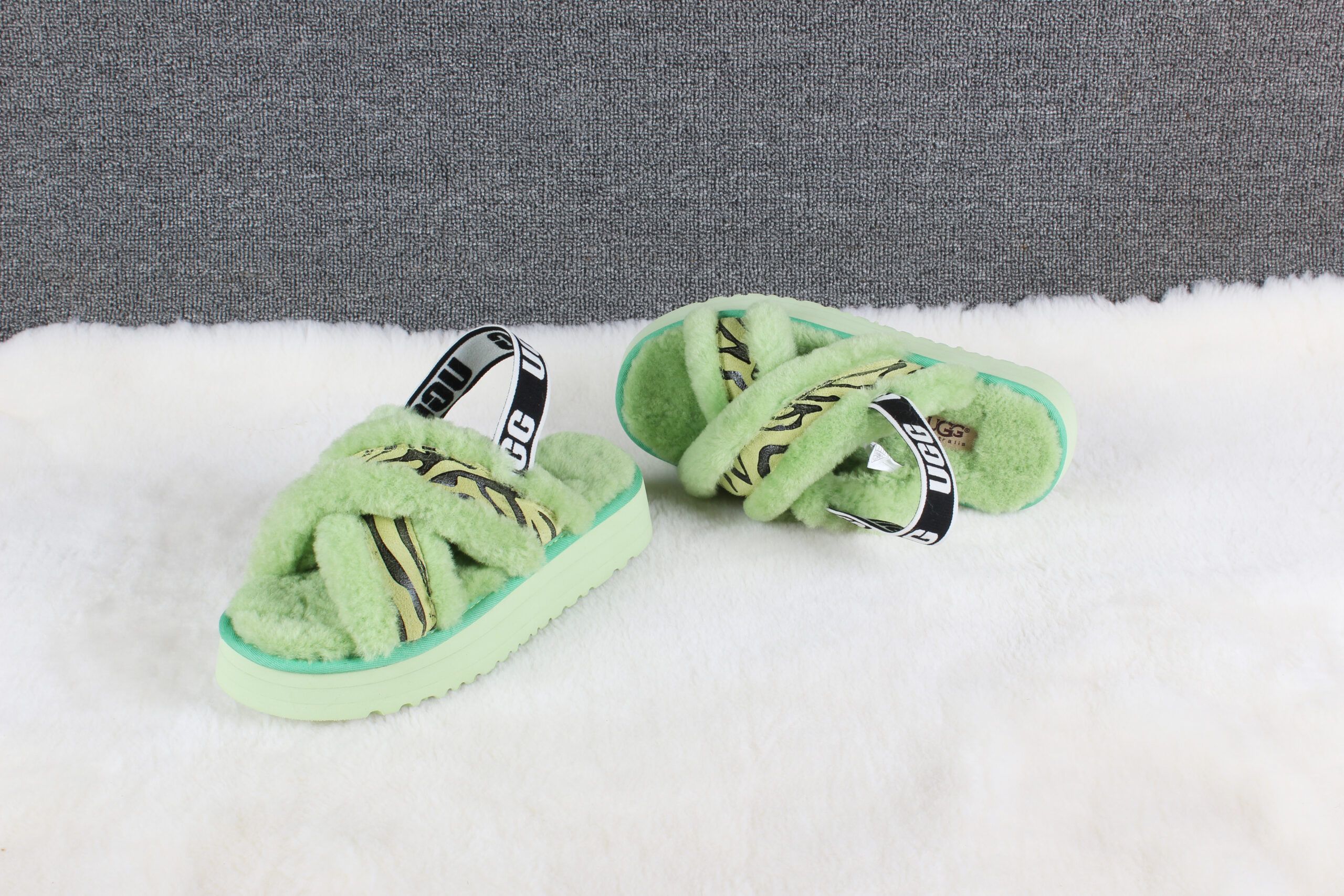 STIVALETTI IN SHEARLING - Image 30