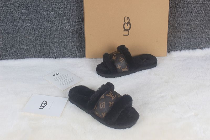 STIVALETTI IN SHEARLING - Image 39