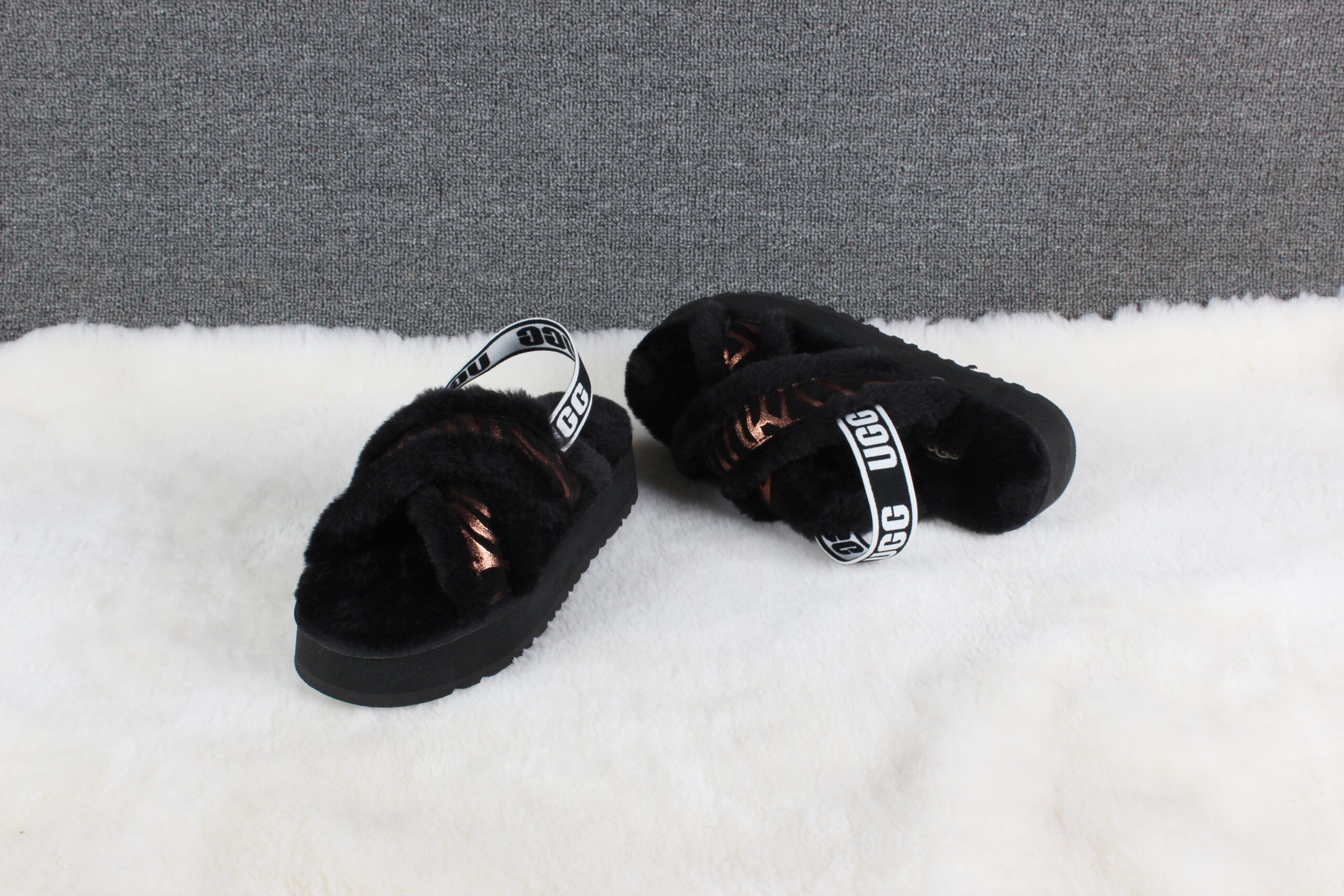 STIVALETTI IN SHEARLING - Image 18