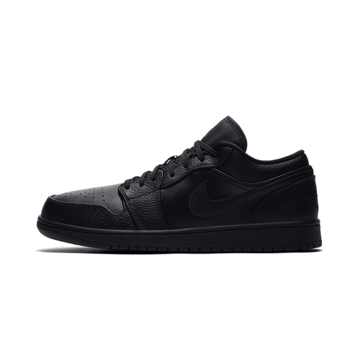 TRIPLE BLACK