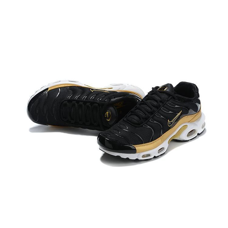 AIR MAX PLUS TN ‘BLACK METALLIC GOLD’ - Image 2