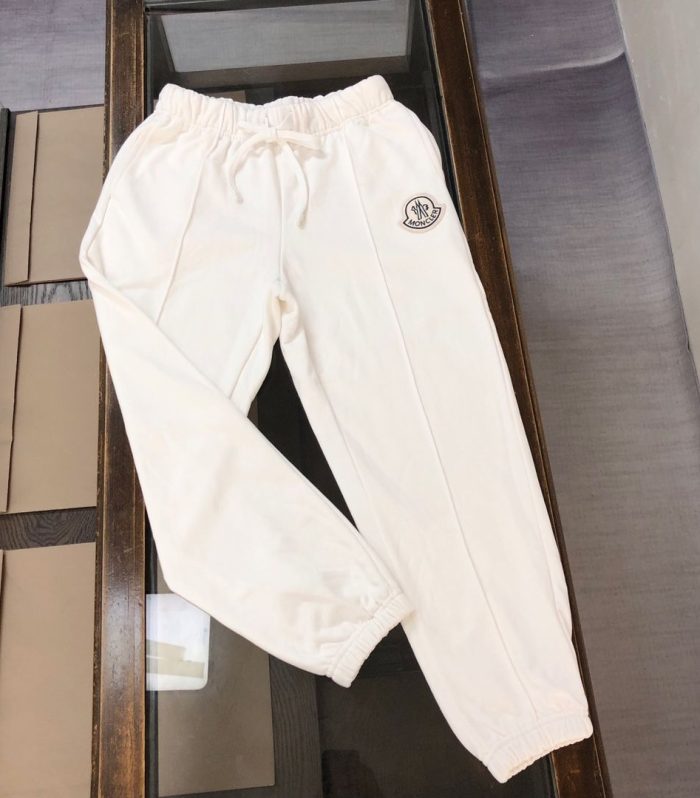 Mon pants