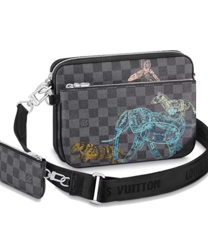 SHOULDER BAG