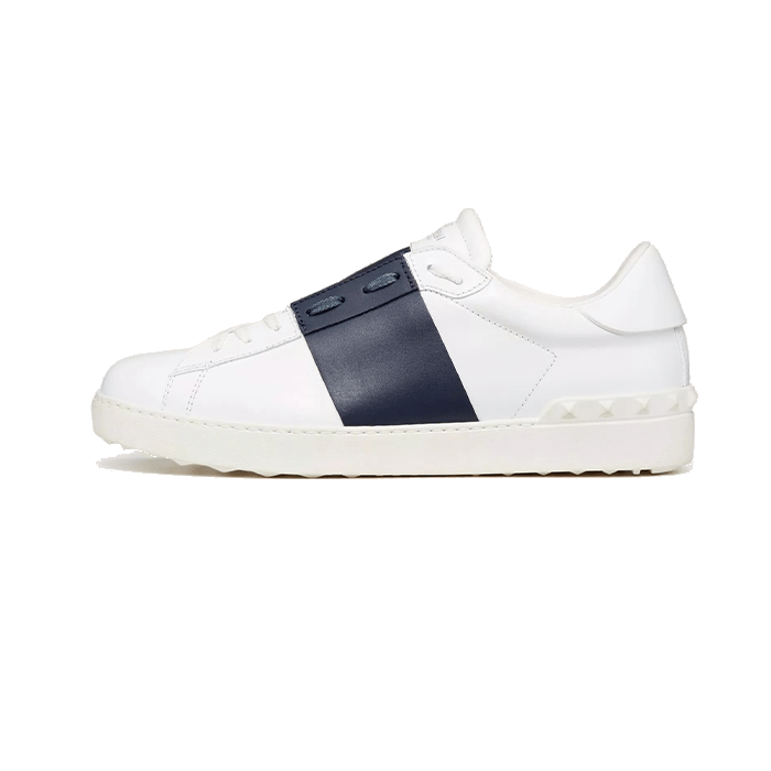 One stud leather sneakers