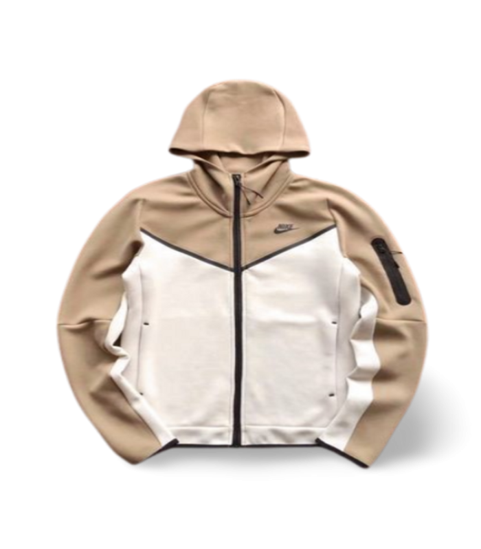 TECH FLEECE – ALMOND BROWN/WHITE (complete)