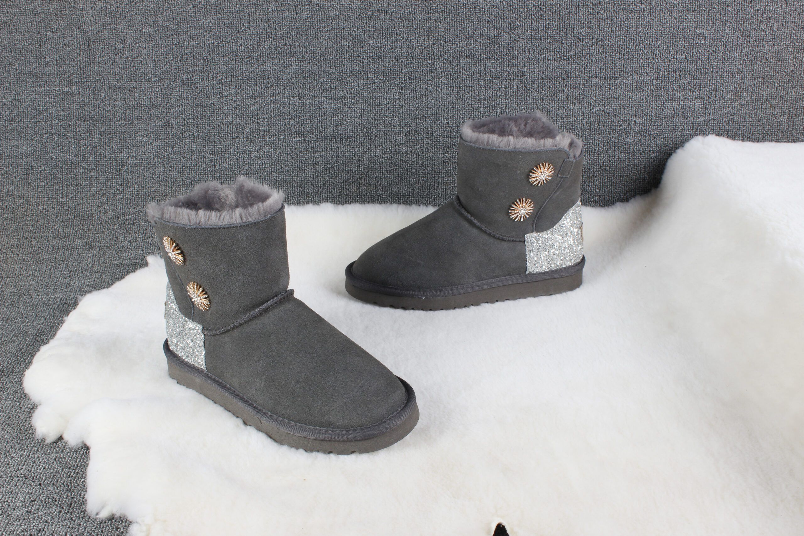 STIVALETTI IN SHEARLING - Image 24