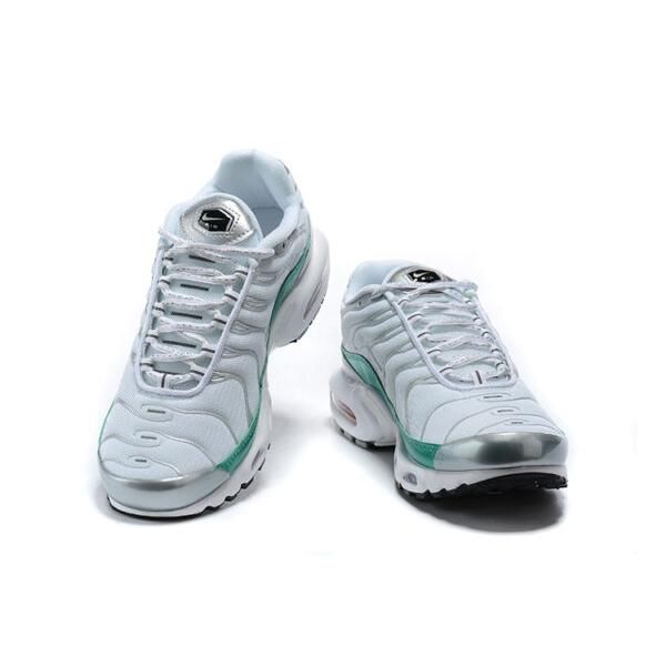 AIR MAX PLUS TN ‘METALLIC GREEN’ - Image 4